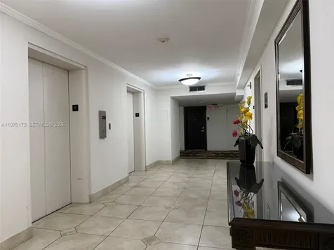 2851 NE 183rd Street Aventura FL 33160