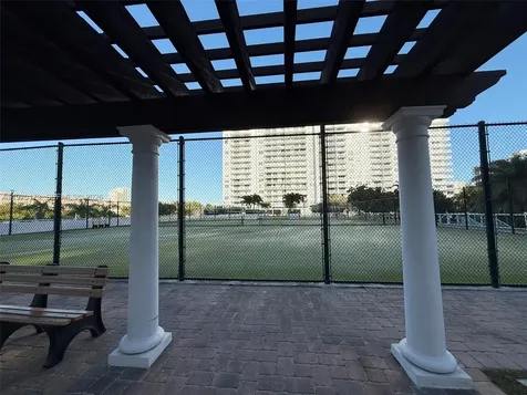 2851 NE 183rd Street Aventura FL 33160