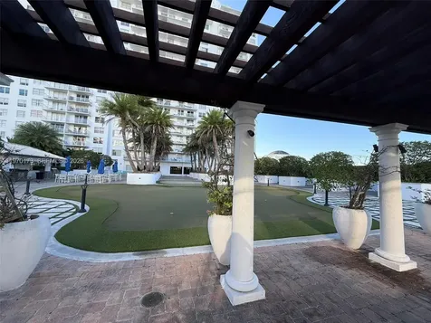 2851 NE 183rd Street Aventura FL 33160
