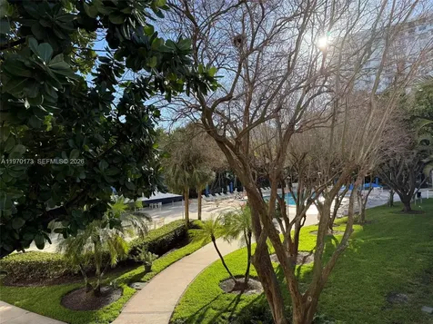 2851 NE 183rd Street Aventura FL 33160