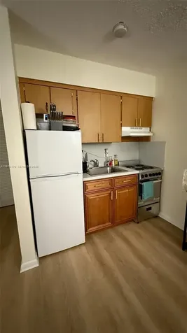 4001 NW 31st Avenue Lauderdale Lakes FL 33309