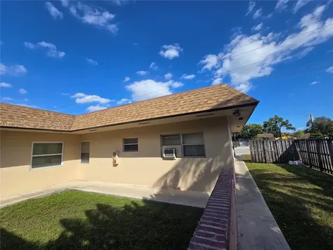 4001 NW 31st Avenue Lauderdale Lakes FL 33309