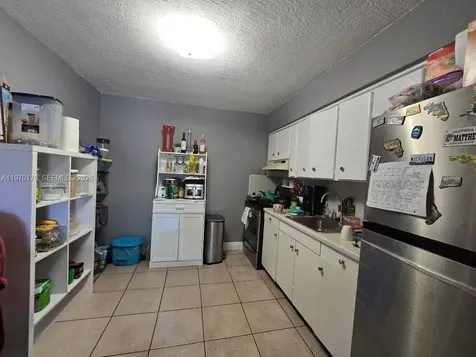 4001 NW 31st Avenue Lauderdale Lakes FL 33309
