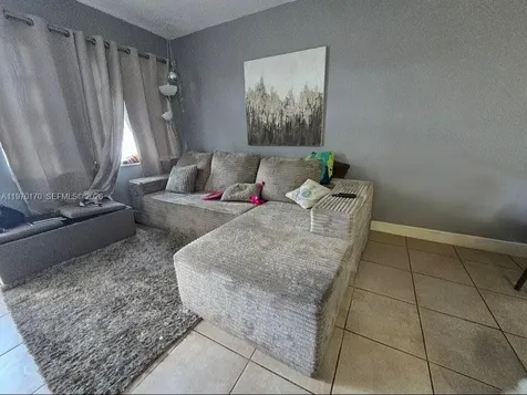 4001 NW 31st Avenue Lauderdale Lakes FL 33309