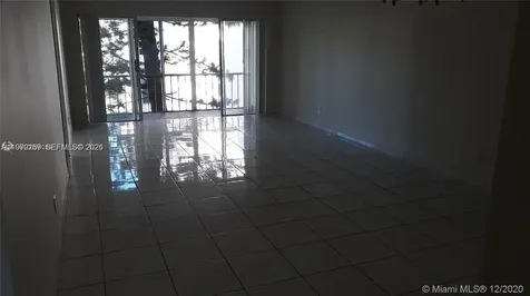 1540 NE 191st Street Miami FL 33179