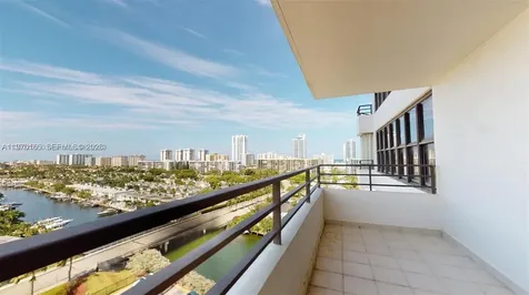 2500 Parkview Drive Hallandale Beach FL 33009
