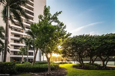 2500 Parkview Drive Hallandale Beach FL 33009