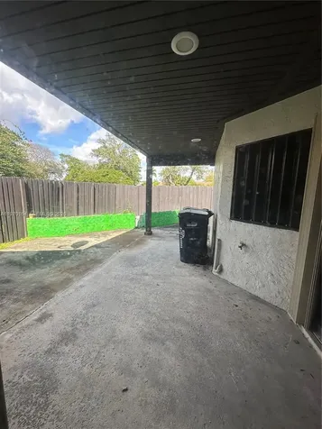 14975 SW 48th Terrace Miami FL 33185