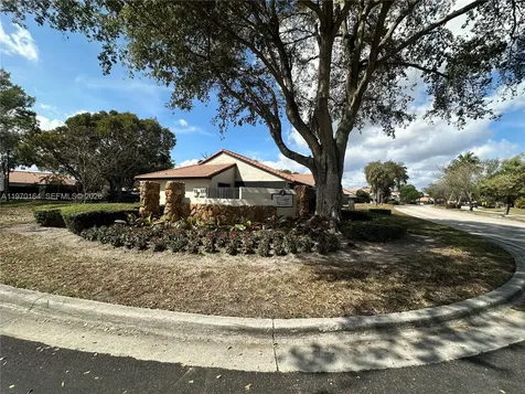 14975 SW 48th Terrace Miami FL 33185