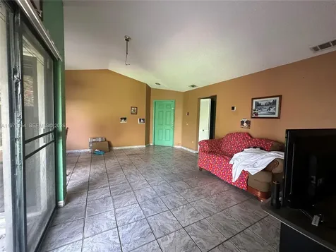 14975 SW 48th Terrace Miami FL 33185