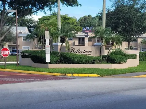 1791 NW 96th Terrace Pembroke Pines FL 33024
