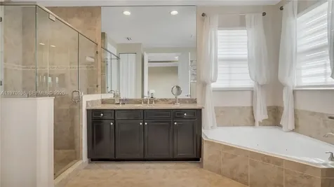 10120 N Lake Vista Court Parkland FL 33076
