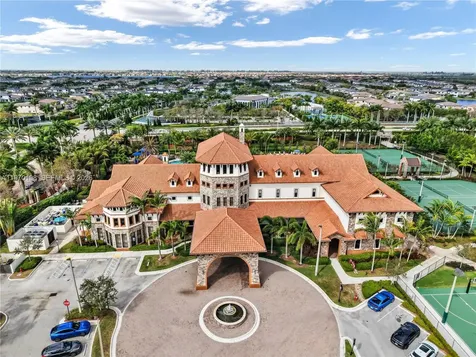 10120 N Lake Vista Court Parkland FL 33076