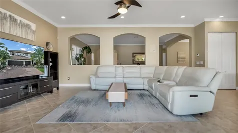 10120 N Lake Vista Court Parkland FL 33076