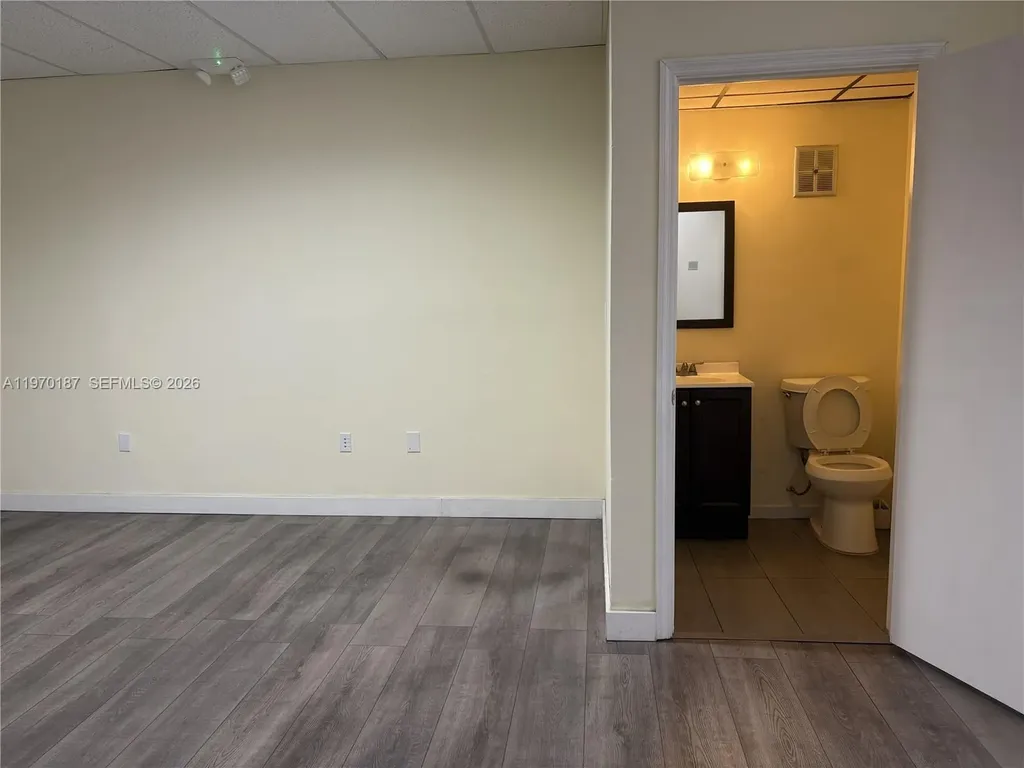 7311 NW 12th Street Miami FL 33126