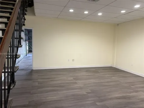 7311 NW 12th Street Miami FL 33126