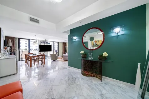 1623 Collins Avenue Miami Beach FL 33139