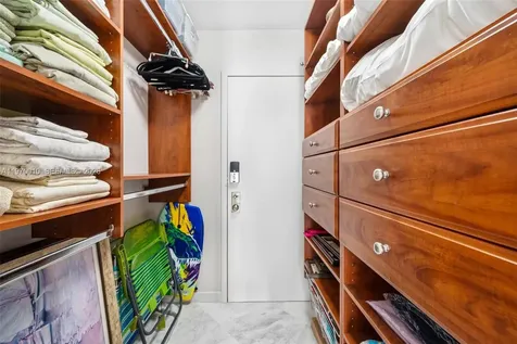 1623 Collins Avenue Miami Beach FL 33139
