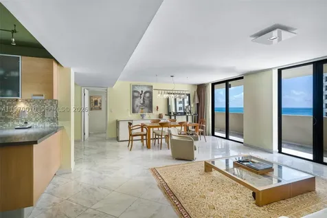 1623 Collins Avenue Miami Beach FL 33139
