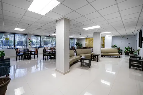 1623 Collins Avenue Miami Beach FL 33139