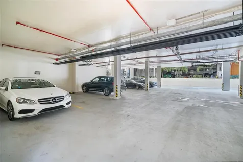 1623 Collins Avenue Miami Beach FL 33139