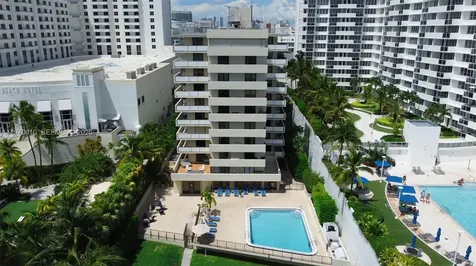 1623 Collins Avenue Miami Beach FL 33139