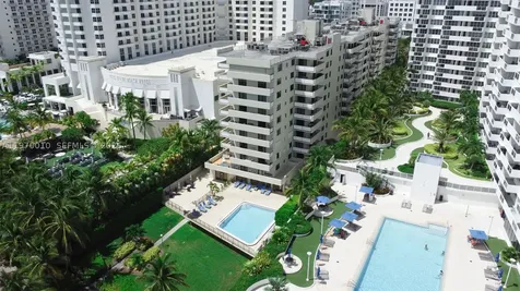 1623 Collins Avenue Miami Beach FL 33139