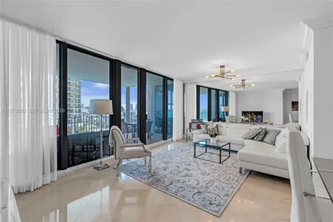 1500 Ocean Drive Miami Beach FL 33139
