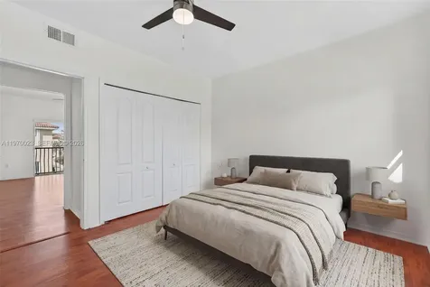 2302 NW 161st Terrace Pembroke Pines FL 33028