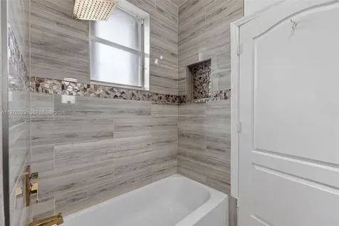 2302 NW 161st Terrace Pembroke Pines FL 33028
