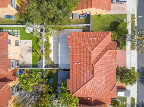2302 NW 161st Terrace Pembroke Pines FL 33028