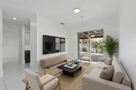 2302 NW 161st Terrace Pembroke Pines FL 33028