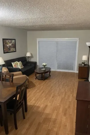 7732 Camino Real Miami FL 33143