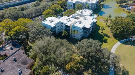 8931 N New River Canal Road Plantation FL 33324