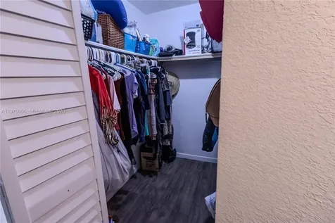 8931 N New River Canal Road Plantation FL 33324
