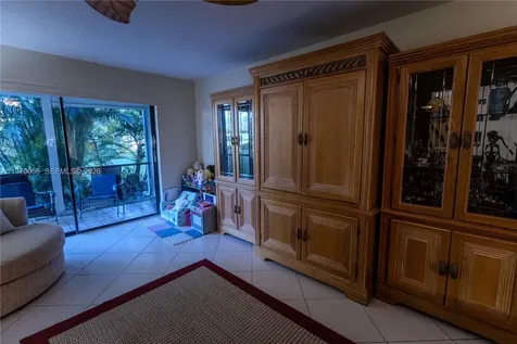 8931 N New River Canal Road Plantation FL 33324