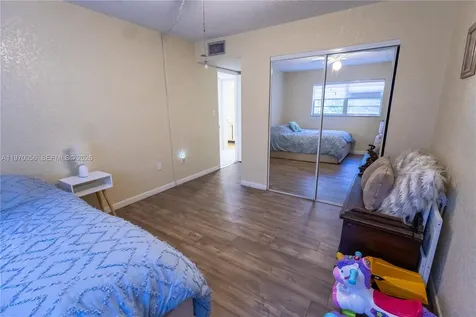8931 N New River Canal Road Plantation FL 33324