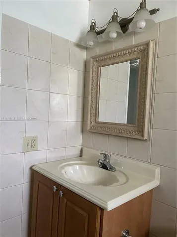 2607 NE 8th Avenue Wilton Manors FL 33334
