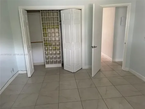 2607 NE 8th Avenue Wilton Manors FL 33334