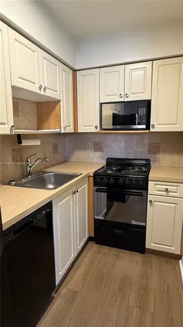 2607 NE 8th Avenue Wilton Manors FL 33334
