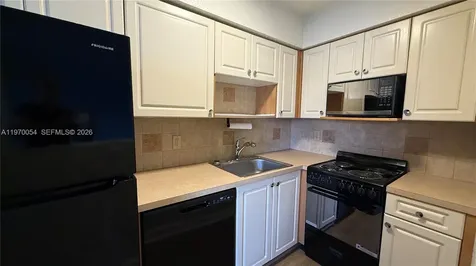 2607 NE 8th Avenue Wilton Manors FL 33334