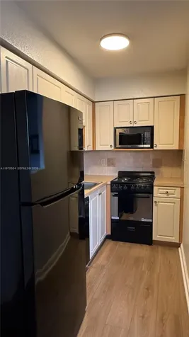 2607 NE 8th Avenue Wilton Manors FL 33334