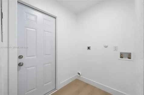 2241 Hope Street Hollywood FL 33020