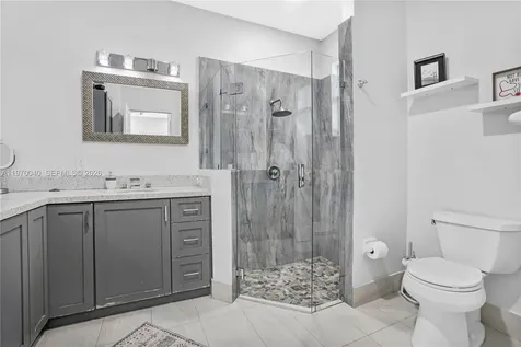 2132 NE 38th Road Homestead FL 33033