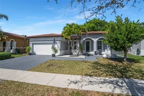 2132 NE 38th Road Homestead FL 33033