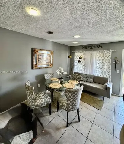 10076 NW 6th Street Pembroke Pines FL 33024