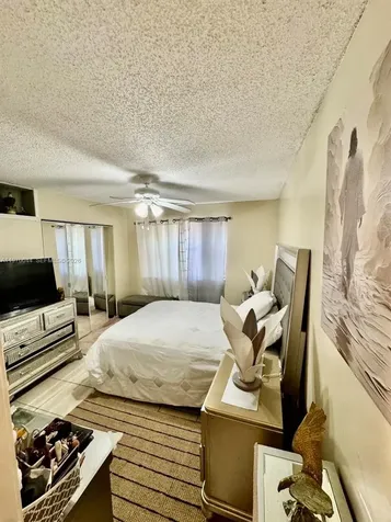 10076 NW 6th Street Pembroke Pines FL 33024