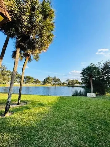 10076 NW 6th Street Pembroke Pines FL 33024