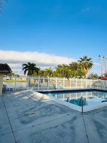 10076 NW 6th Street Pembroke Pines FL 33024