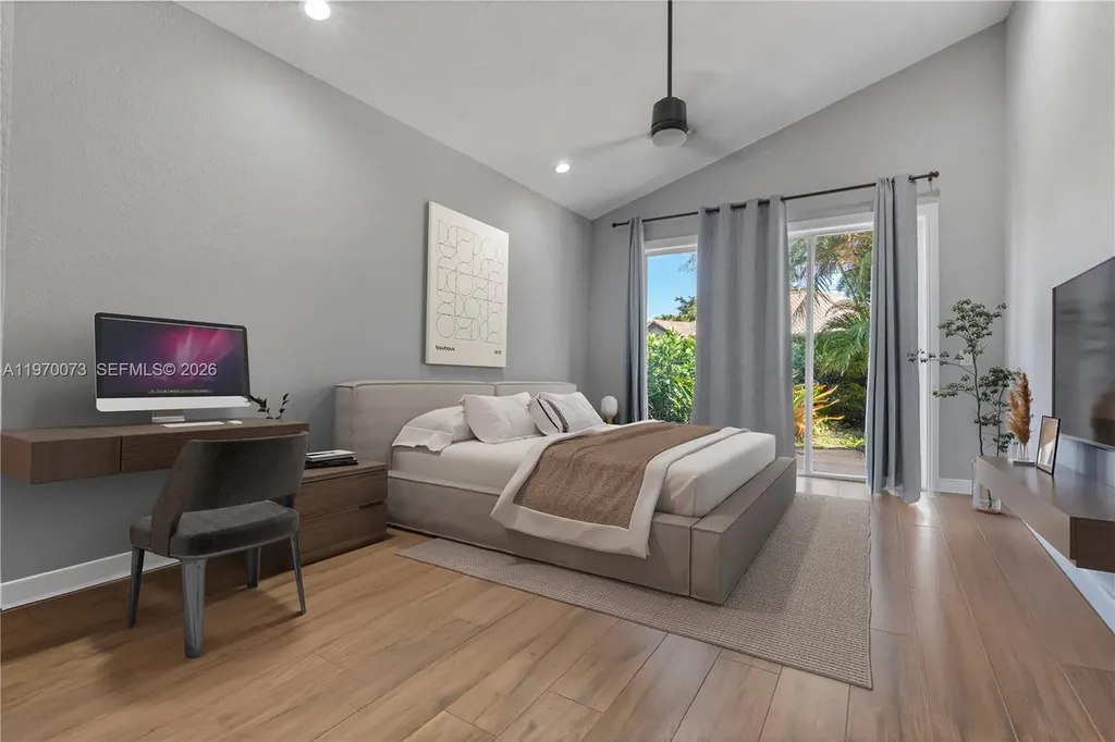 4484 NW 29th Way Boca Raton FL 33434